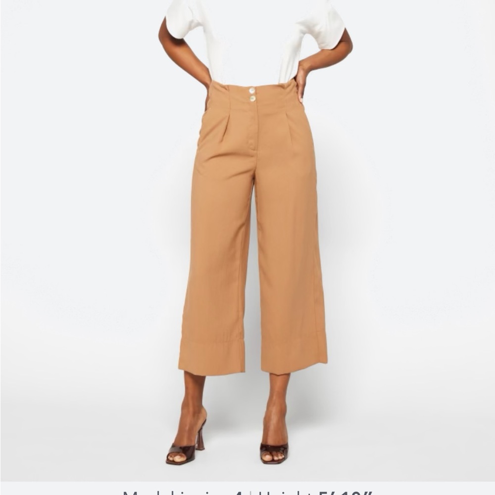 High rise trousers